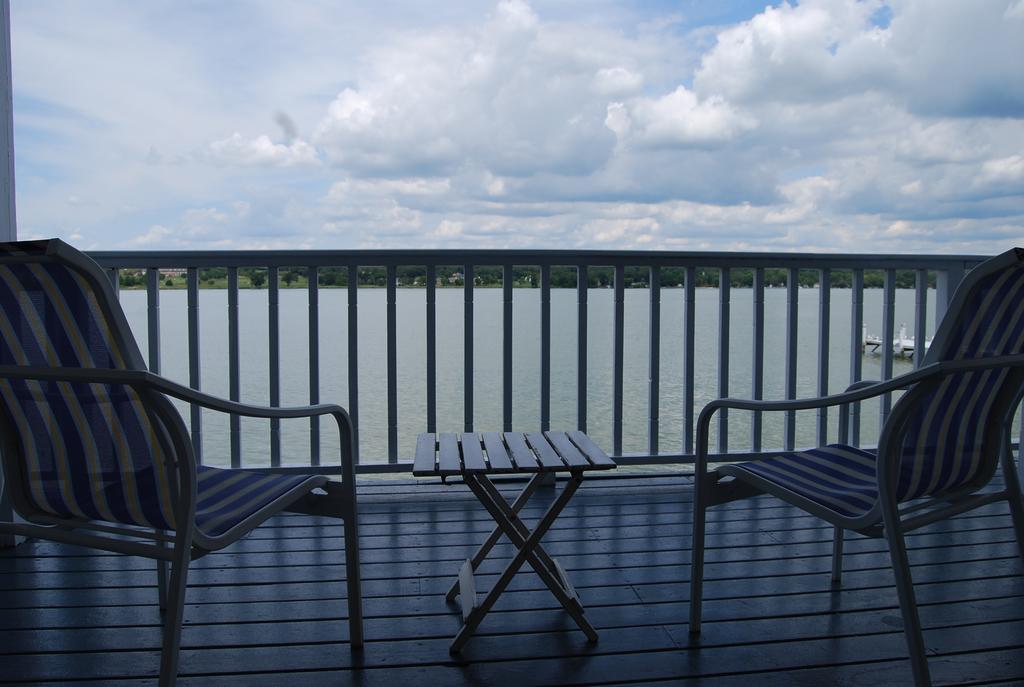 The French Country Inn Lake Geneva Zewnętrze zdjęcie